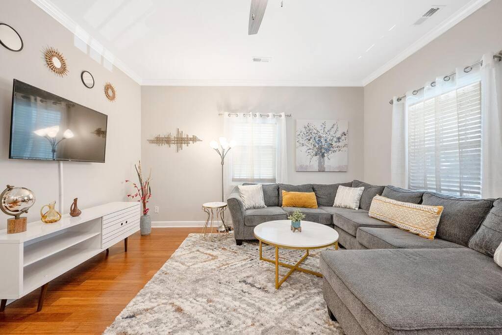 Apartamento * Lux Modern Retreat * Downtown * King Beds * Durham Exterior foto